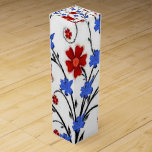 Presentask för Vinflaska Blommigt<br><div class="desc">Presentask för Vinflaska Något för alla erbjuder skräddarsydda vinpresentlådor för personlig, särskilt för det speciella ögonblicket med dina kära. Den här unika designade presentlådan kommer att imponera på dina vänner och din familj. Medan du redan är här kanske du vill se andra relaterade badrumsartiklar som duschgardiner, tvålskåp, badkar, badkar, badställ,...</div>