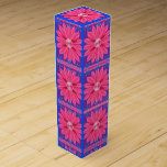 Presentask för Vinflaska Blommigt<br><div class="desc">Presentask för Vinflaska Något för alla erbjuder skräddarsydda vinpresentlådor för personlig, särskilt för det speciella ögonblicket med dina kära. Den här unika designade presentlådan kommer att imponera på dina vänner och din familj. Medan du redan är här kanske du vill se andra relaterade badrumsartiklar som duschgardiner, tvålskåp, badkar, badkar, badställ,...</div>