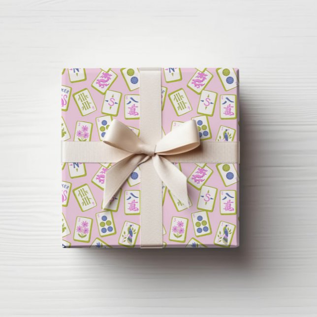 Presentpapper (Preppy hand drawn Mahjong Tiles tossed on a pastel pink background.)