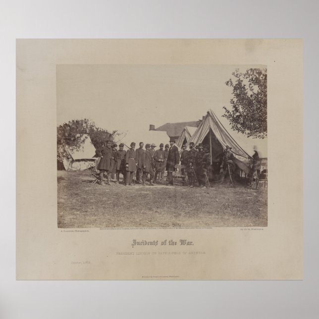 President Abe Lincoln om slaget fält i Antietam Poster (Framsidan)