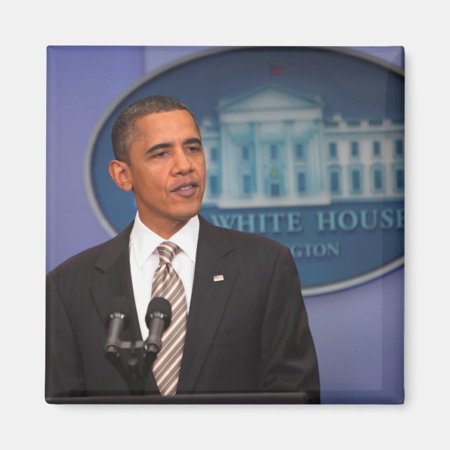 President Barack Obama gör ett tillkännagivande Magnet (Framsidan)