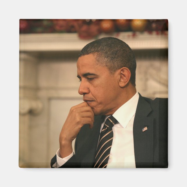 President Barack Obama reflekterar när han möter Magnet (Framsidan)