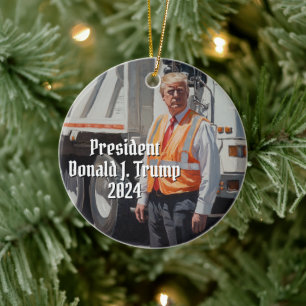 President Donald J. Trump Sopor Lastbil Funny 2024 Julgransprydnad Keramik