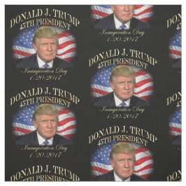 President Donald Trump Invigning minnesstund Tyg