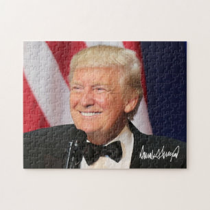 President Donald Trump med hans häfte Pussel