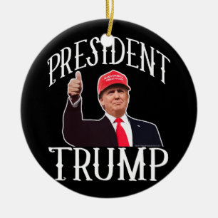 President Donald Trump Red Hat Thumbs Julgransprydnad Keramik