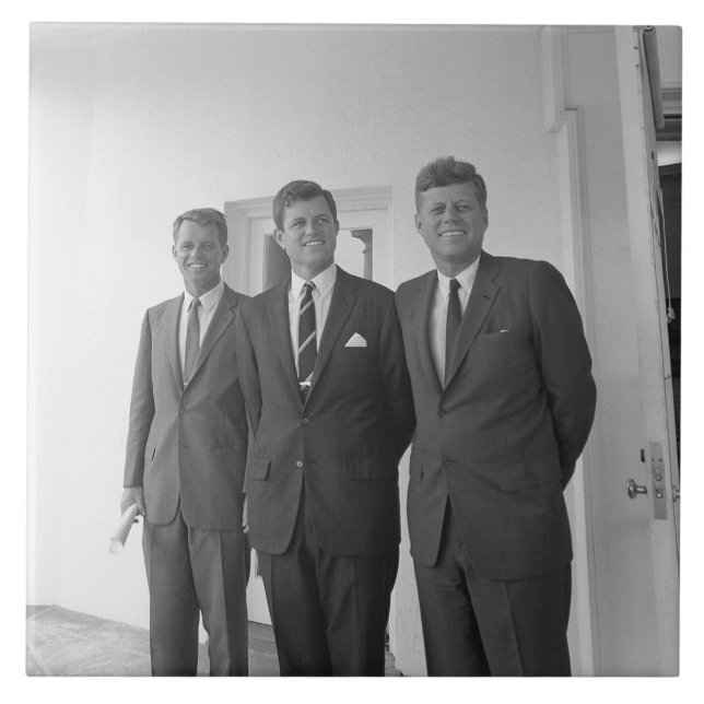 President John Kennedy & Brothers American Camelot Kakelplatta (Framsidan)
