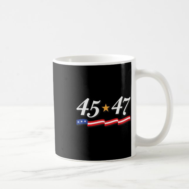 President Trump 45 47 siffror som 45 och 47 Kaffemugg (Höger)