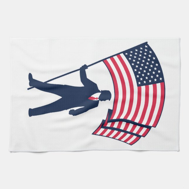President Trump Bearing the USA Flagga Kökshandduk (Horisontell)