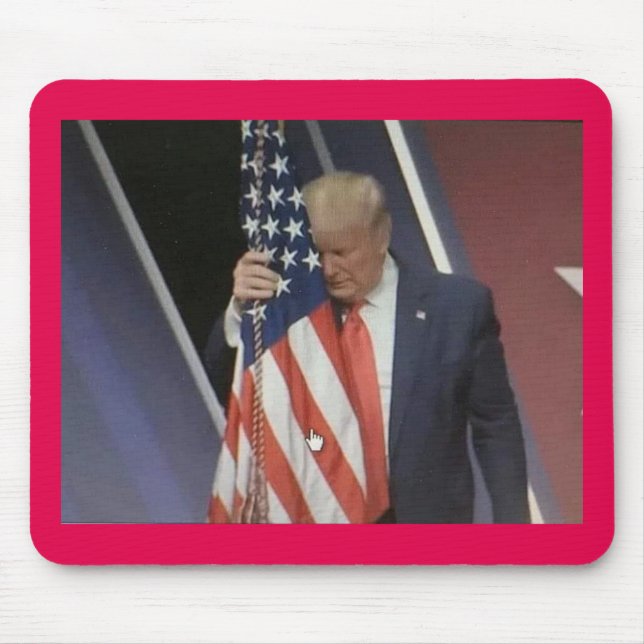 President Trump Hugger den amerikanska Flagga Musmatta (Framsidan)