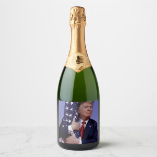 President Trump Hugger Flagga
