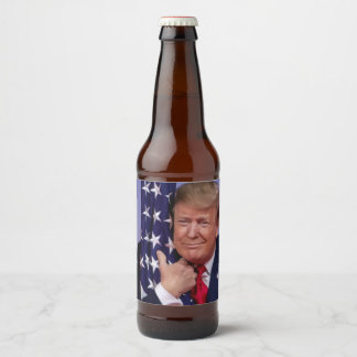 President Trump Hugger Flagga Ölflaska Etikett
