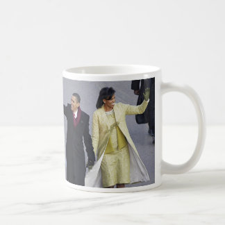 Presidenten Obama GÅR PÅ PENNSYLVANIA AVE Kaffemugg