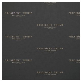 Presidenttrumf. Deploribus Unum. Tyg