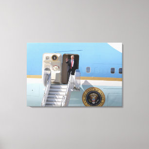 Presidenttrumf kliver av Air Force One Canvastryck