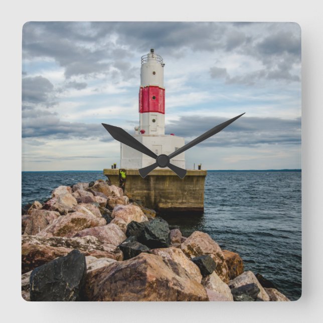 Presque Isle Harbour Breakwater Lighthouse Fyrkantig Klocka (Framsida)