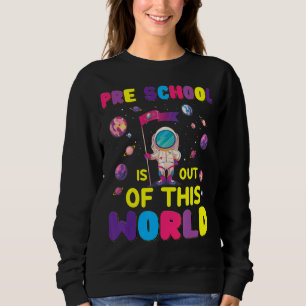 Presskolecut är ute ur denna världsskola t shirt