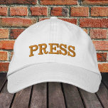 Pressproppen mot baseball sockel guld / vit hatt<br><div class="desc">Hattar med brodermärke: Klassiskt golden/vitt basebolltak i mode med texten "PRESS" för media,  reporter,  journalist,  fotografer,  nyhetsskydd och klänning i party,  högskoledagstidning,  hemlig tomt/natt ut</div>