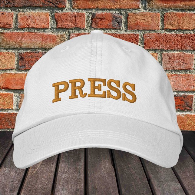 Pressproppen mot baseball sockel guld / vit hatt broderad keps (Skapare uppladdad)