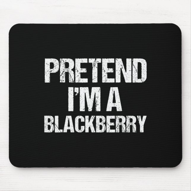 Pretend I'm A Blackberry Funny Lazy Halloween Cost Musmatta (Framsidan)