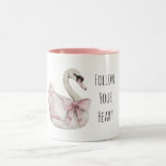 Pretty Swan Pink Bow Två-Tonad Mugg<br><div class="desc">Pretty Swan Pink Bow</div>