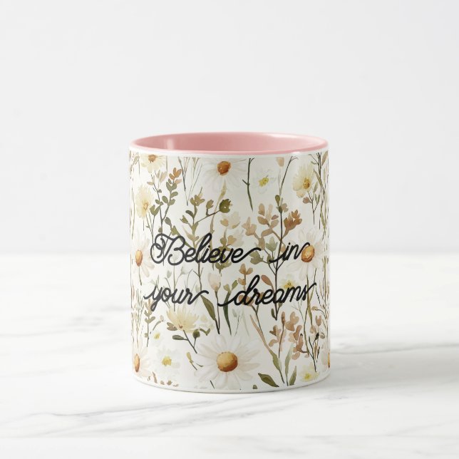 Pretty White Daisy Flowers Birthday Mugg (Center)