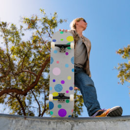 Prickig skateboard