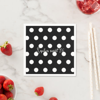 Prickig Sweet 16 - Svarta & Vita Prickar Födelseda Pappersservett