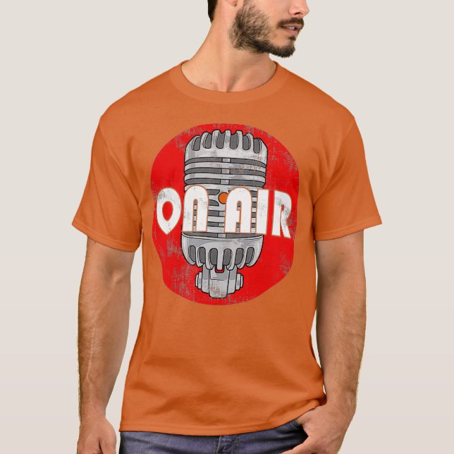 Pride Ham Radio Operator Broadcasting on LUFT T Shirt (Framsida)