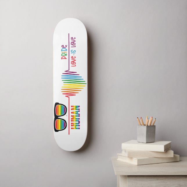 Pride Kärlek är Kärlek Mini Skateboard Bräda 18,5 Cm (Väggkonst)