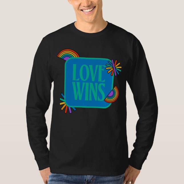 Pride-kärlek vinner. Gay rainbow lgbtq T Shirt (Framsida)