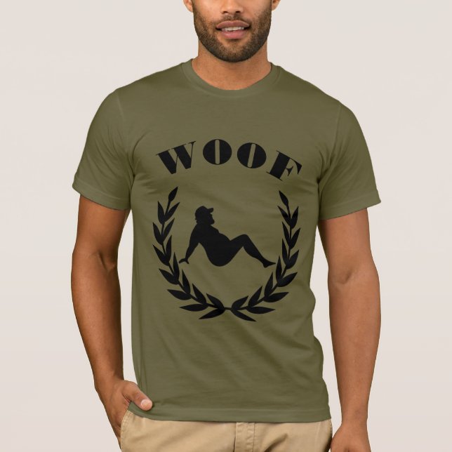 Pride Knubbig med växellåda i Laurel Löv WOOF Tee Shirt (Framsida)