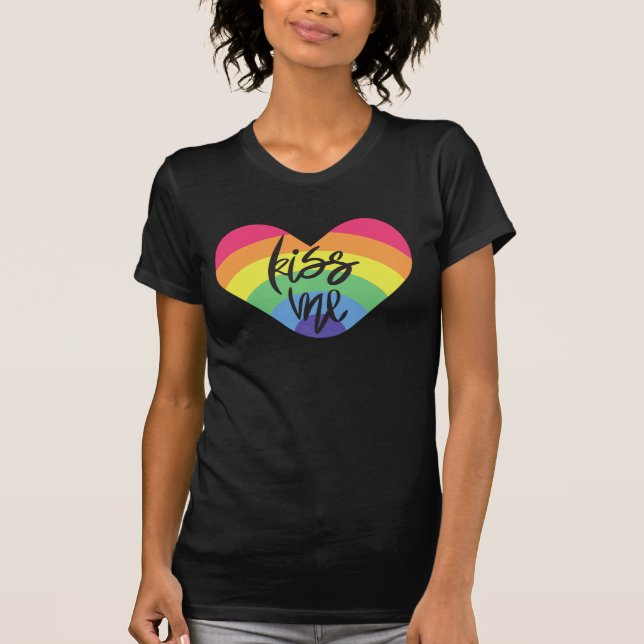 Pride, kyss mig, kärlek är rättvist. T-Shirt (Framsida)