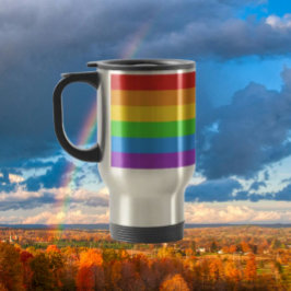 Pride på språng: regnbågsflagga resemugg
