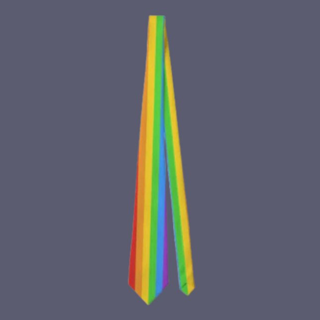 Pride-ränder: Vertikal regnbågsflagga Slips (Skapare uppladdad)
