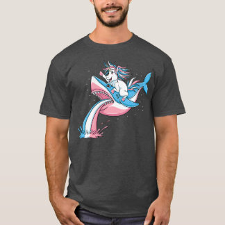 Pride Shark Transgende för kvinnor i Unicorn Ridin T Shirt