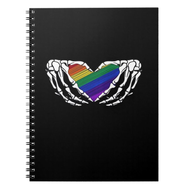 Pride - Skeleton Händer Hjärtat Klassiskt Anteckningsbok (Framsidan)