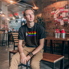 Pridet Begradning av köerregnbåge T Shirt