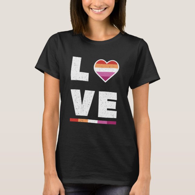 Pridet LGBTQ Lesbisk Flagga Distress Grunge Kärlek T Shirt (Framsida)