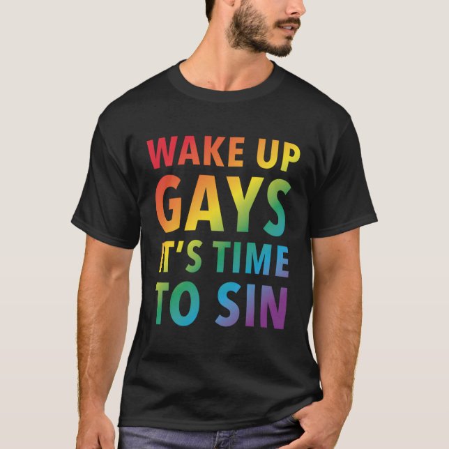 Pridet vaknar upp dagar det är dags att snurra t shirt (Framsida)