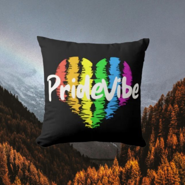 PrideVibe Logotyp Regnbåge Hjärtat Kudde (Skapare uppladdad)