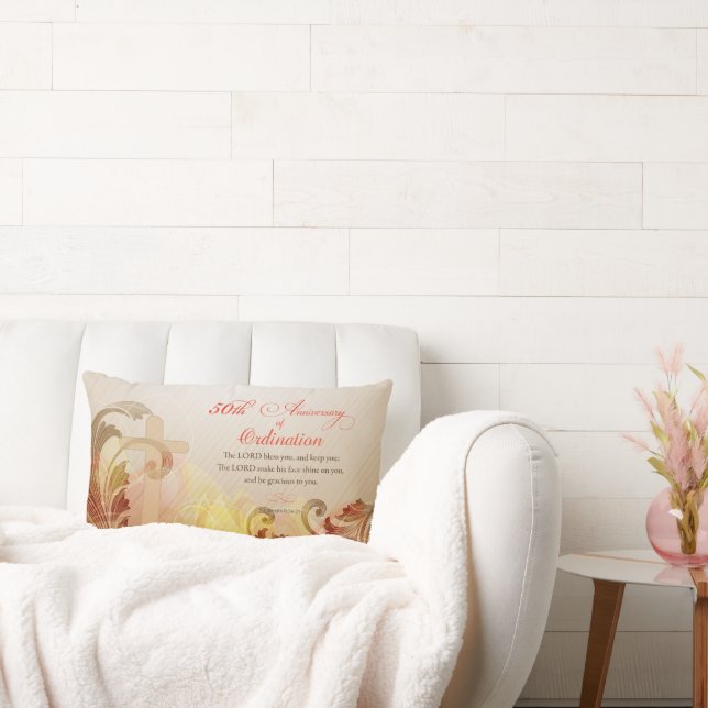 Priest, 50-årsdagen av Ordination Blessing Lumbarkudde (Soffa)