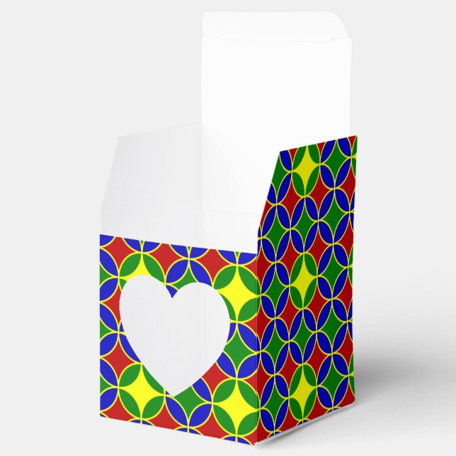 Primära cirkulär-5-PARTETS FAVOR BOX, q hjärtbox Presentaskar (Öppnad)