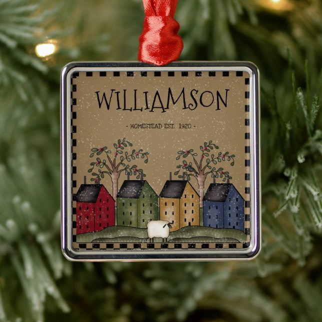 PRIMITIV SALTBOX HOUSE FAMILY NAMN RUSTIC JULGRANSPRYDNAD METALL (Träd)