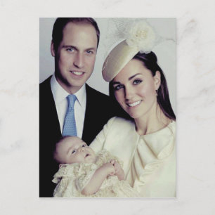 Prince George christening closeup okt 2013 Vykort