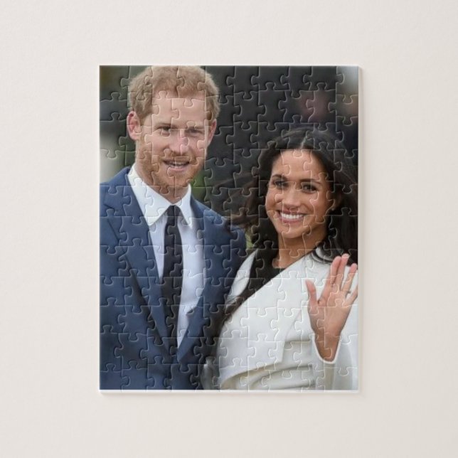Prince Harry & Meghan Markle annonserar förlovning Pussel (Vertikal)