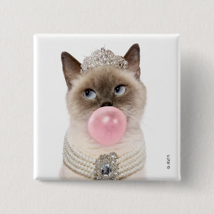 Princess Cat Blowing Bubble Gum Knapp