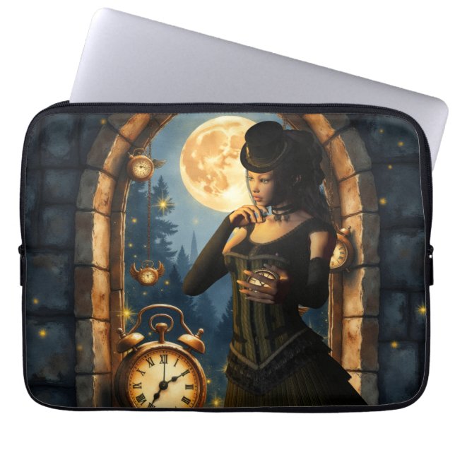 Princess of the Clocks – Keeper of Moonlit Hours.  Laptop Fodral (Framsidan)