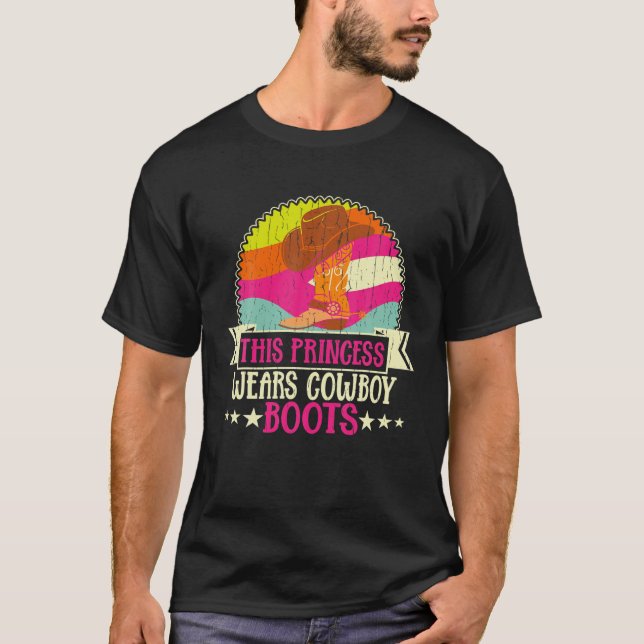 Princess Wears CowboyBoots | Rodeo T Shirt (Framsida)