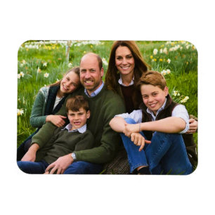 Prins William och familj Dec 2025 stiliserad Magnet